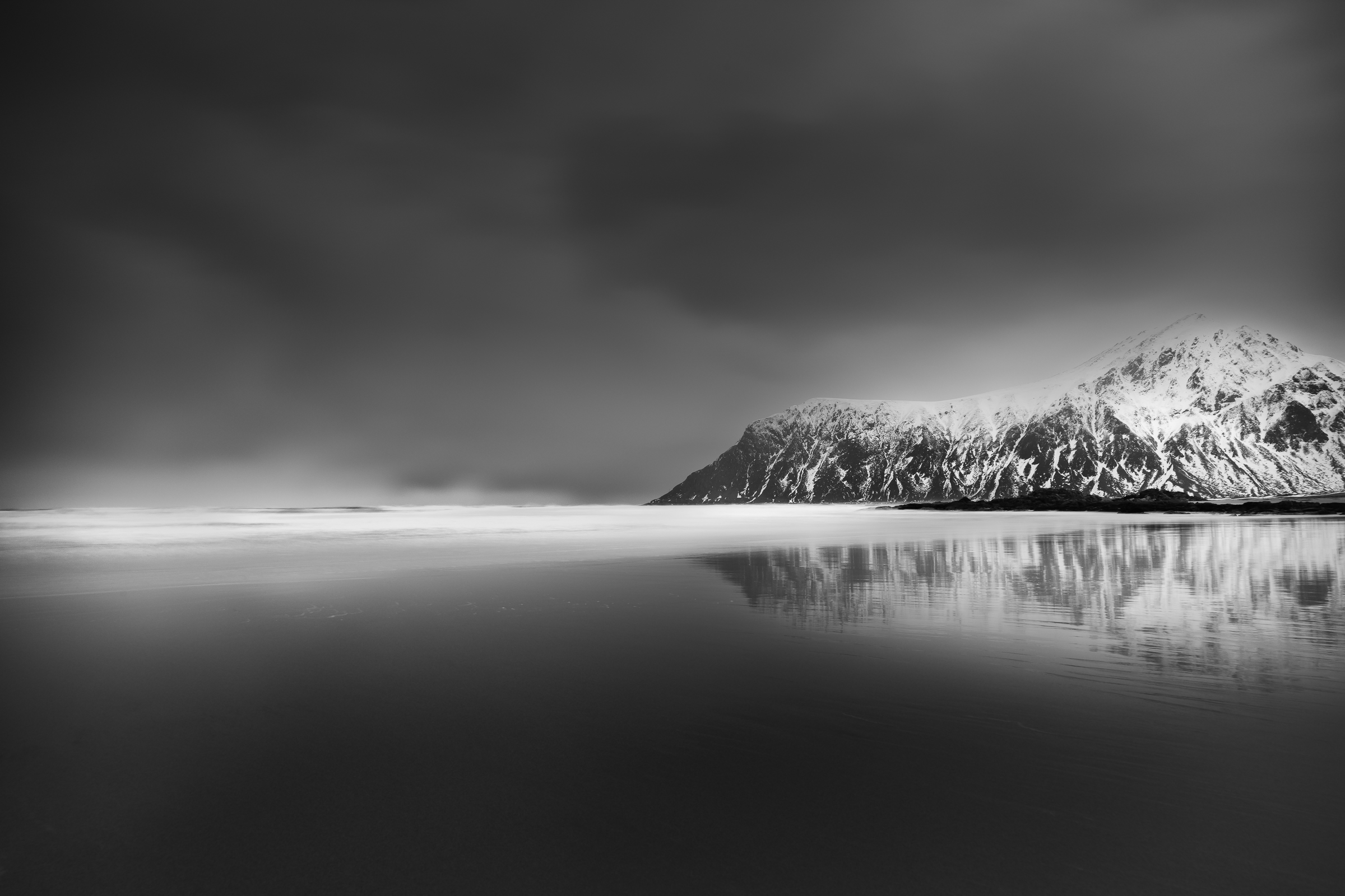 Open Lofoten — Monochrome gallery